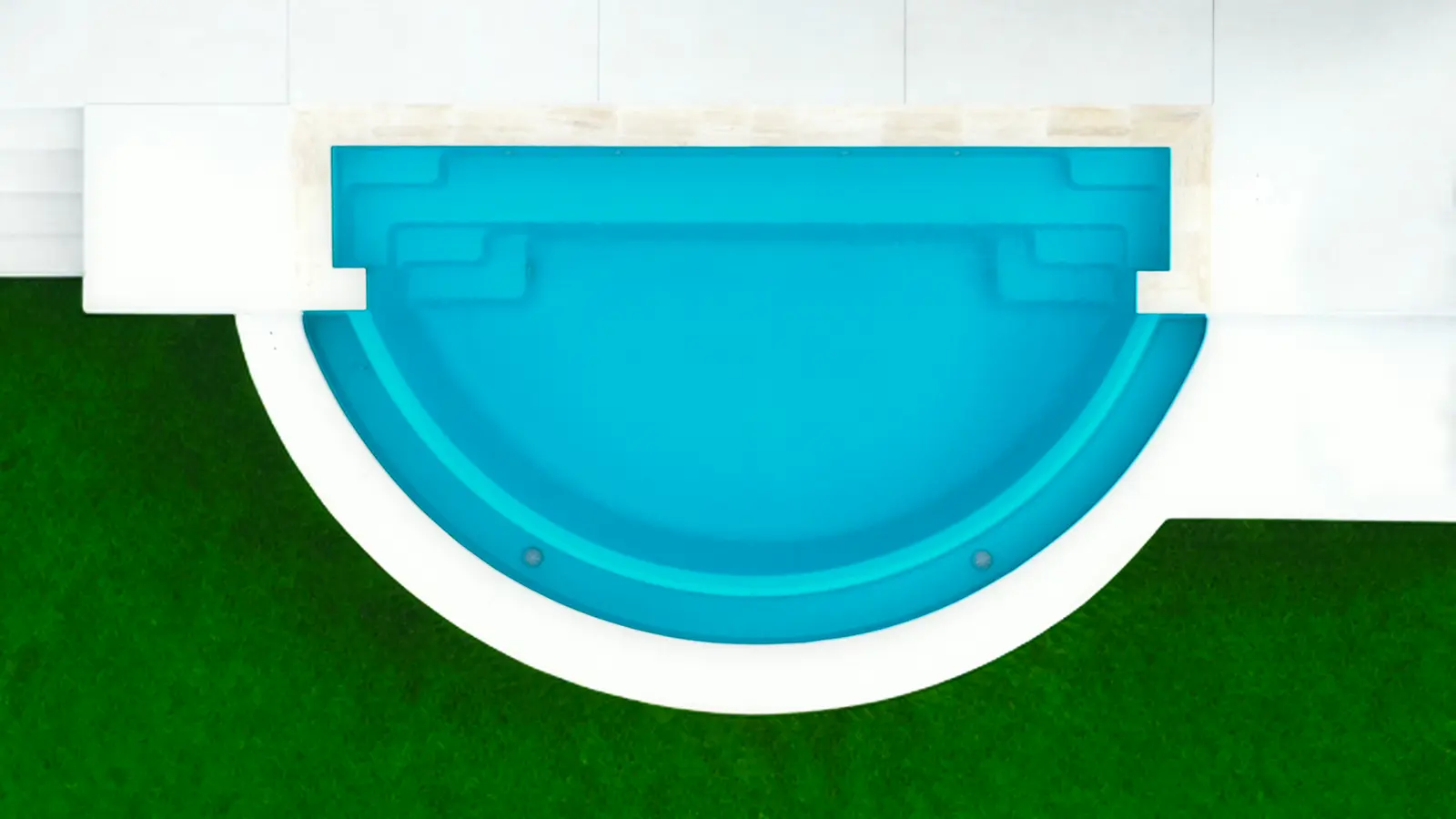 Vanishing Edge Fiberglass Pool for large scale commercial developments